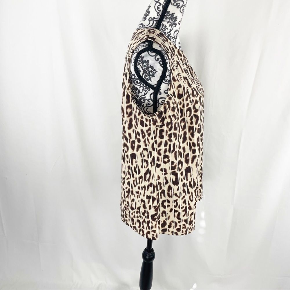 CAbi Ginger Leopard Print Shell Keyhole Tank Top - Picture 4 of 9